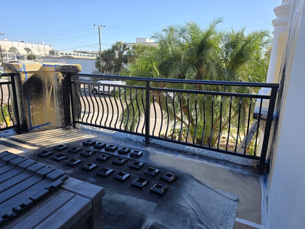 Powder-coated balcony railing