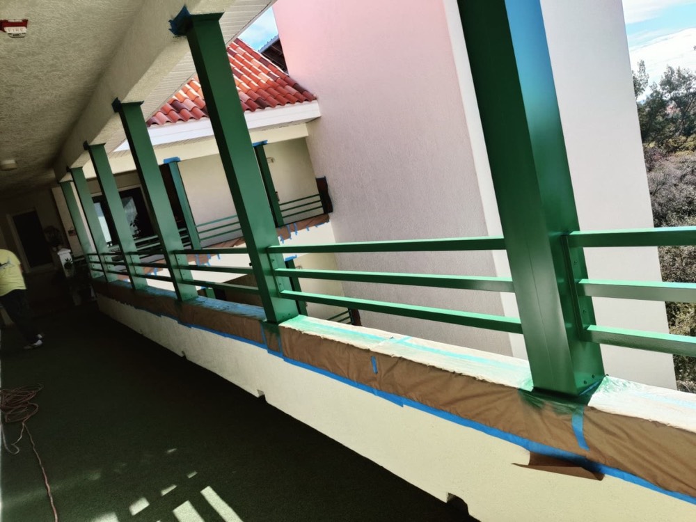 Powder-coated balcony railing
