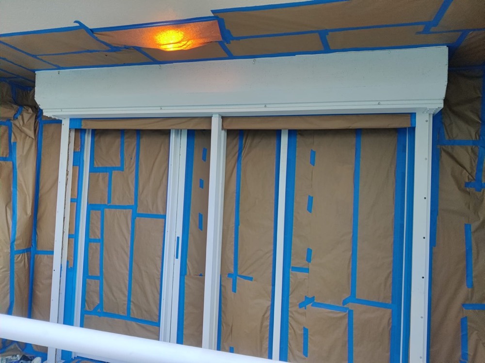Powder-coated balcony railing